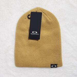 Oakley Beanie Hat Backbone Beanie Fall Winter Minimalist Outdoor